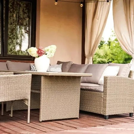 Pod Lipami Villa *